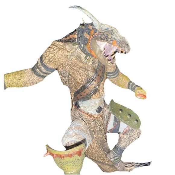McFarlane Dragons Dragon Series 3 Komodo Clan 3 Dragon 6.5 inch Missing Hand - Picture 3 of 8